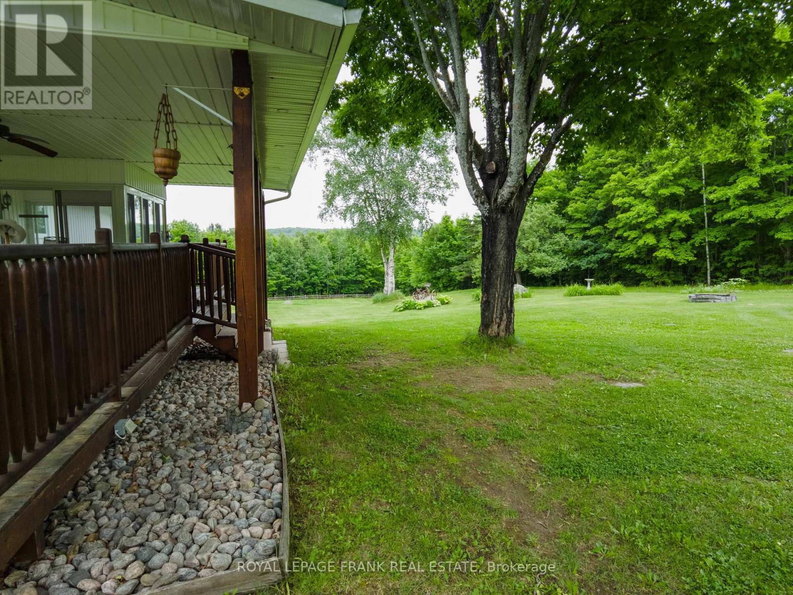 












497 MOONEY ROAD

,
Hastings Highlands (Monteagle Ward),




Ontario
K0L1C0

