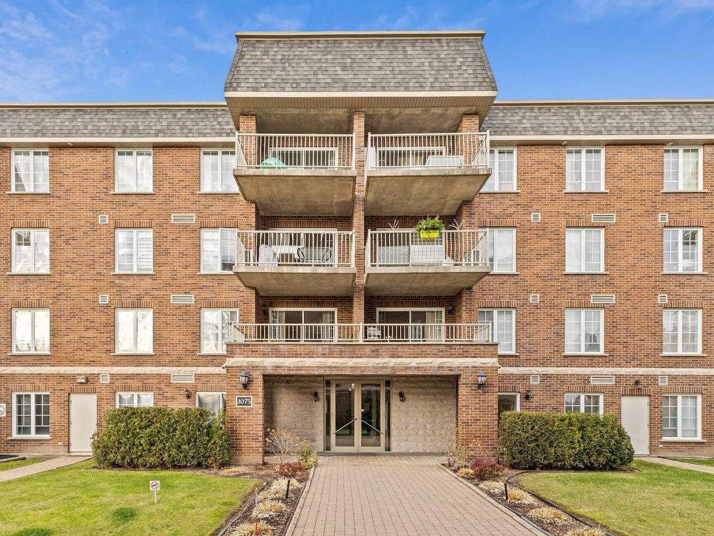 









3075


Av. Ernest-Hemingway

, 101,
Montréal (Saint-Laurent),




QC
H4R0A7

