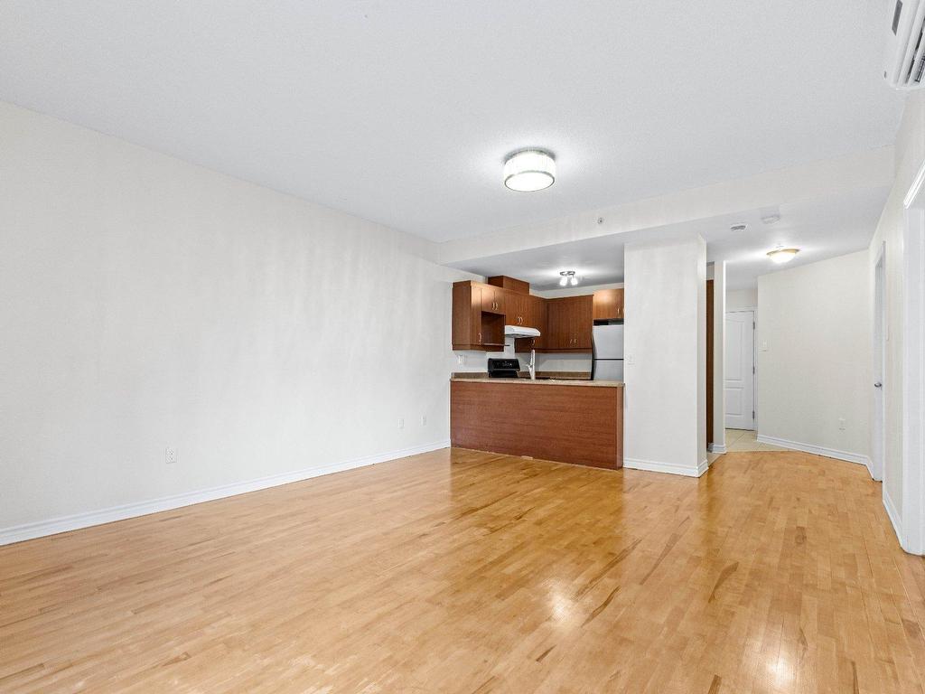 









3075


Av. Ernest-Hemingway

, 101,
Montréal (Saint-Laurent),




QC
H4R0A7

