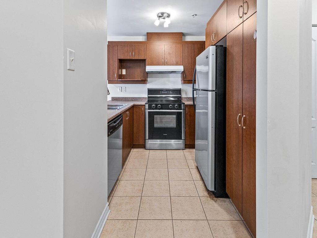 









3075


Av. Ernest-Hemingway

, 101,
Montréal (Saint-Laurent),




QC
H4R0A7


