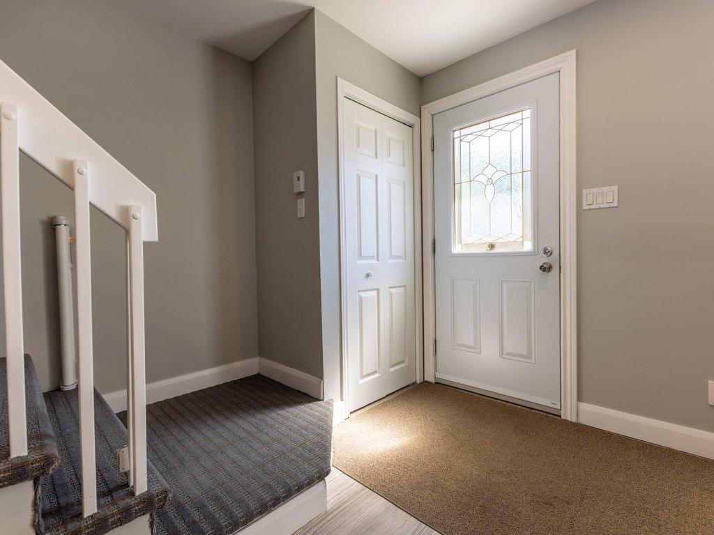 









1874


Rue de Millau

,
Terrebonne (Terrebonne),




QC
J6X4M3

