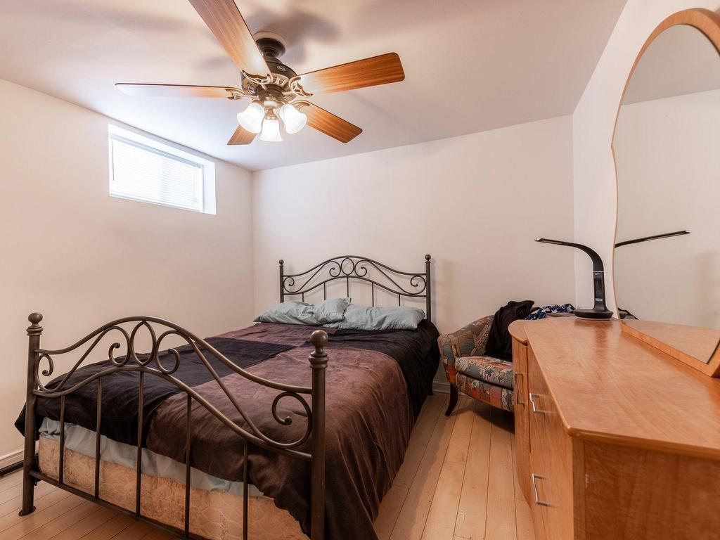 









1874


Rue de Millau

,
Terrebonne (Terrebonne),




QC
J6X4M3

