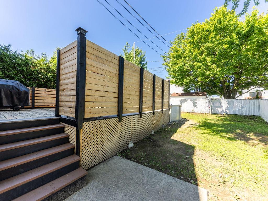 









1874


Rue de Millau

,
Terrebonne (Terrebonne),




QC
J6X4M3

