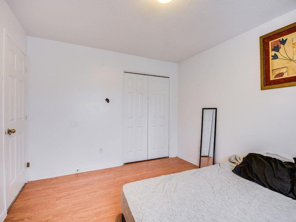 









993


Rue Grandmaison

,
Gatineau (Buckingham),




QC
J8L3Z3

