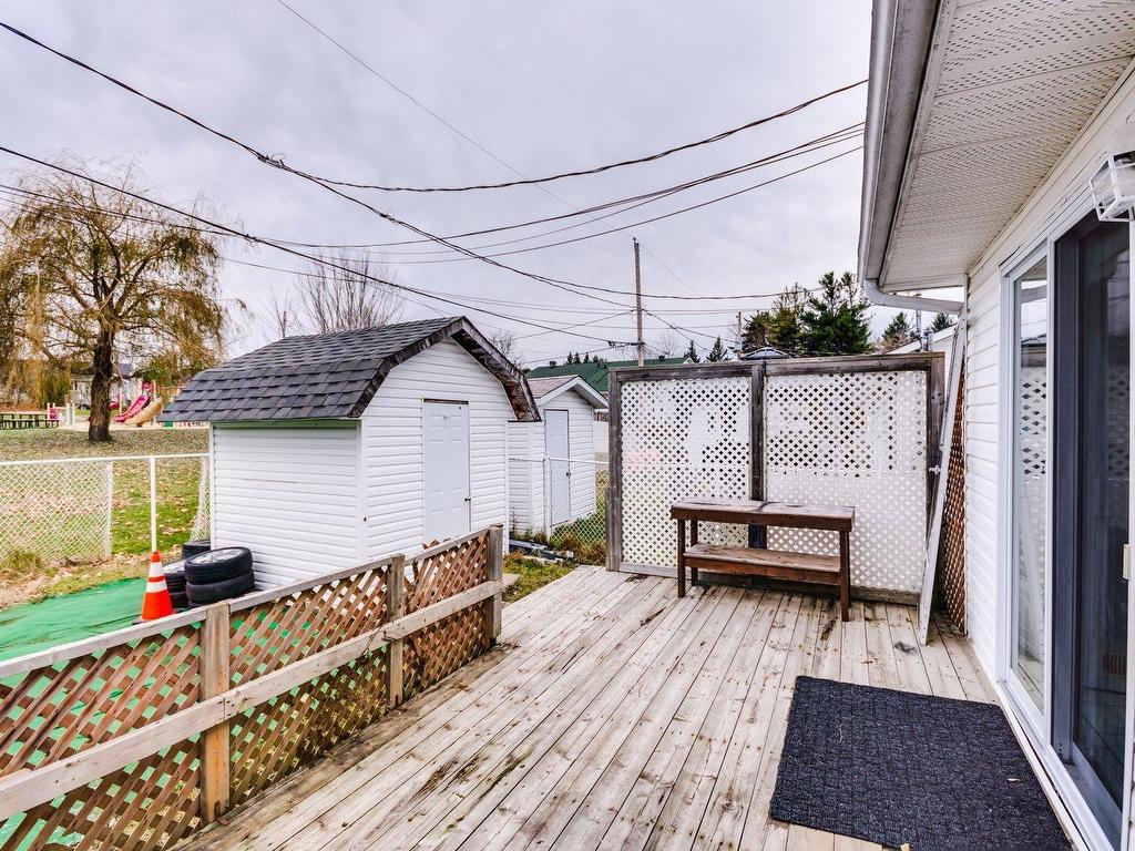 









993


Rue Grandmaison

,
Gatineau (Buckingham),




QC
J8L3Z3

