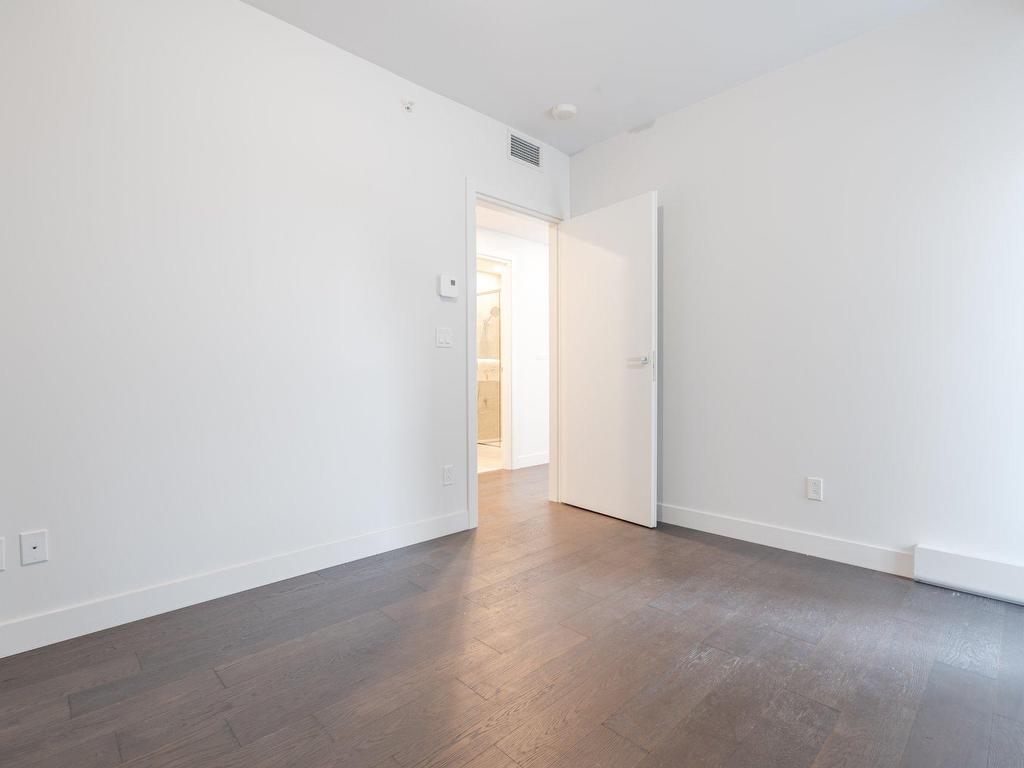 









1500


Boul. René-Lévesque O.

, 506,
Montréal (Ville-Marie),




QC
H3G2H1

