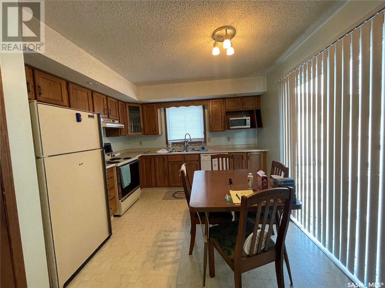












4 O'Connor COURT

,
Kindersley,




Saskatchewan
S0L1S1

