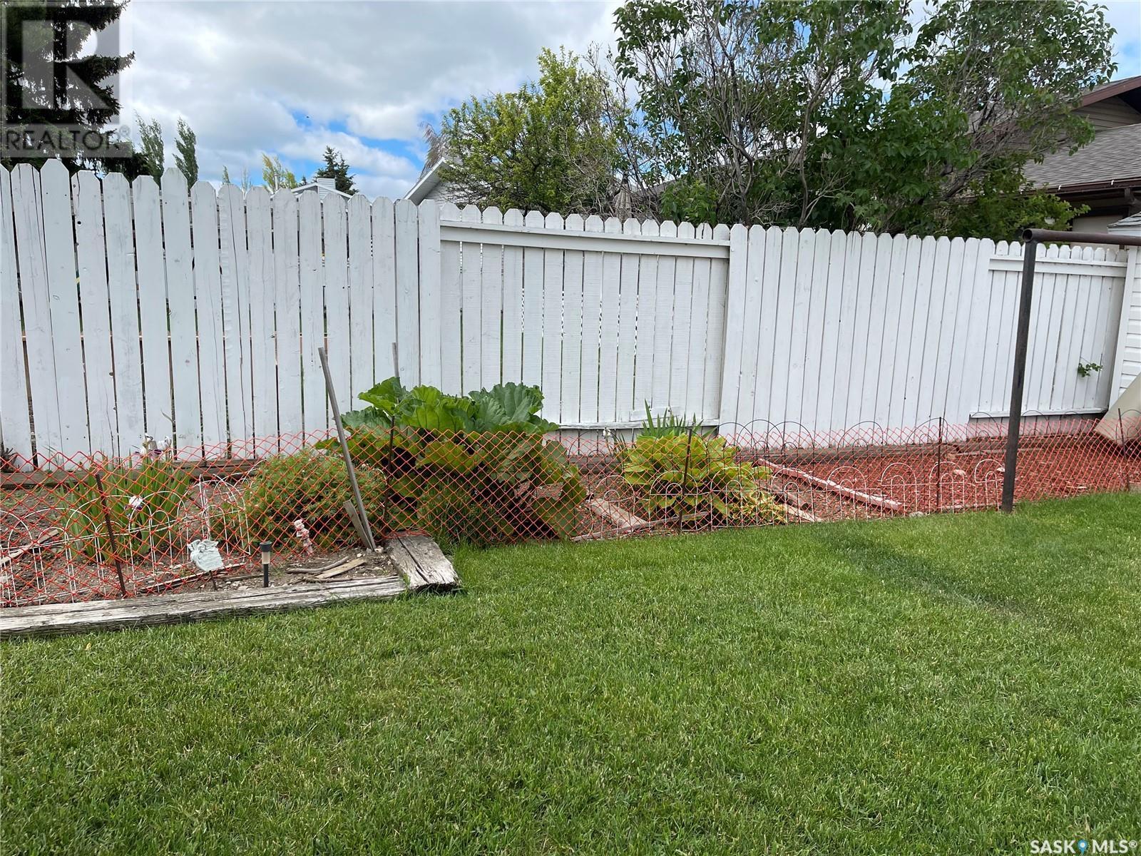 












4 O'Connor COURT

,
Kindersley,




Saskatchewan
S0L1S1

