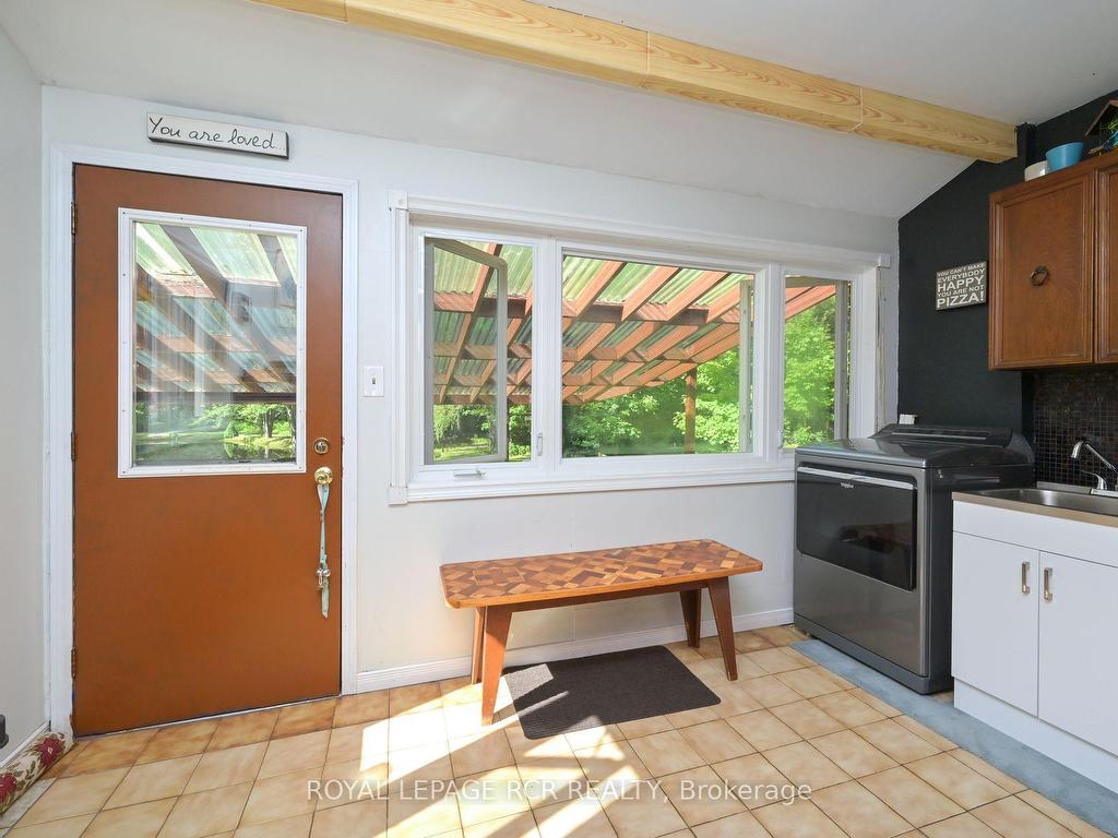 









14007


Fifth

Line,
Halton Hills,




ON
L0P 1H0

