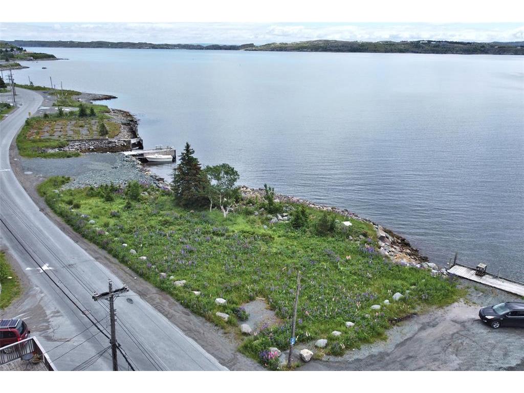 









236


Water

Street,
Bay Roberts,







NL
A0A 1G0


