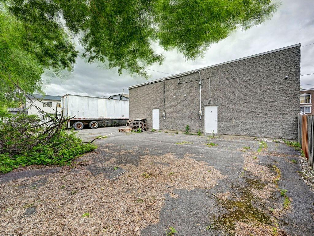 









1950


Rue Ste-Hélène

,
Longueuil (Le Vieux-Longueuil),




QC
J4K3T3

