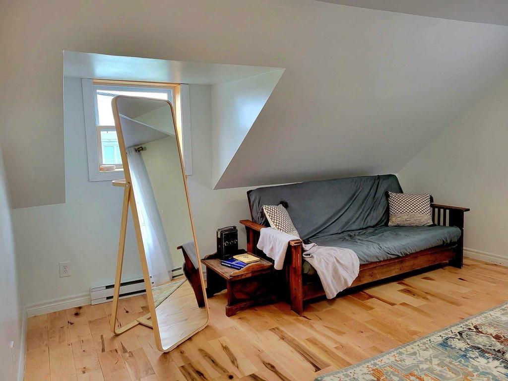 









43


Rue Principale

,
Saint-Charles-Garnier,




QC
G0K1K0

