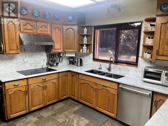 












5084 LEAPER ROAD

,
Texada Island,




British Columbia
V0N1W0


