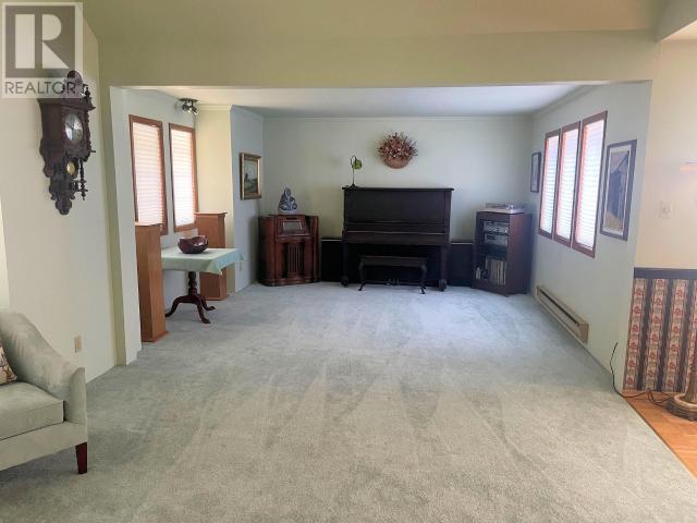 












5084 LEAPER ROAD

,
Texada Island,




British Columbia
V0N1W0

