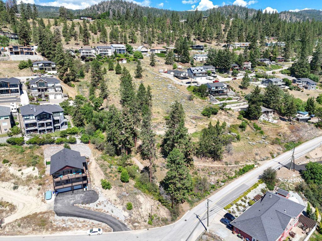 









6446


Renfrew

Road,
Peachland,







BC
V0H 1X7

