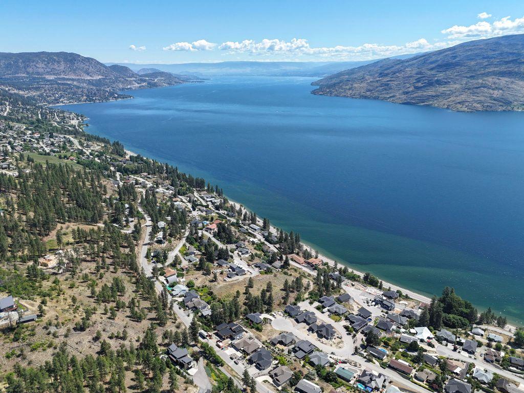 









6446


Renfrew

Road,
Peachland,







BC
V0H 1X7

