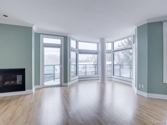 









224


Boul. Alexandre-Taché

, 203,
Gatineau (Hull),




QC
J9A0B8

