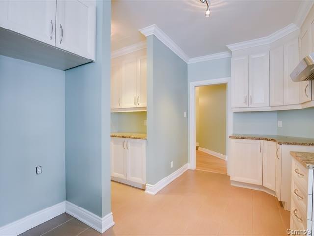 









224


Boul. Alexandre-Taché

, 203,
Gatineau (Hull),




QC
J9A0B8


