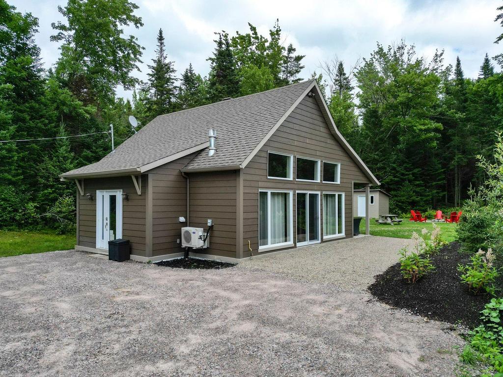 









46


Imp. du Cerf

,
Lac-Supérieur,




QC
J0T1J0

