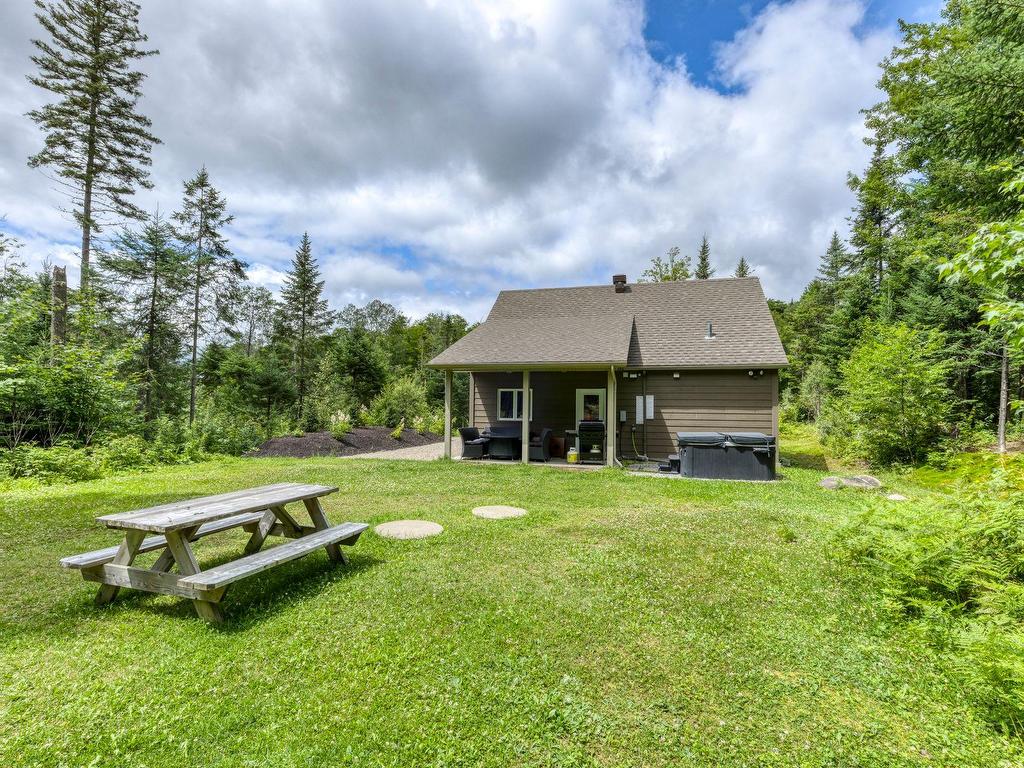 









46


Imp. du Cerf

,
Lac-Supérieur,




QC
J0T1J0

