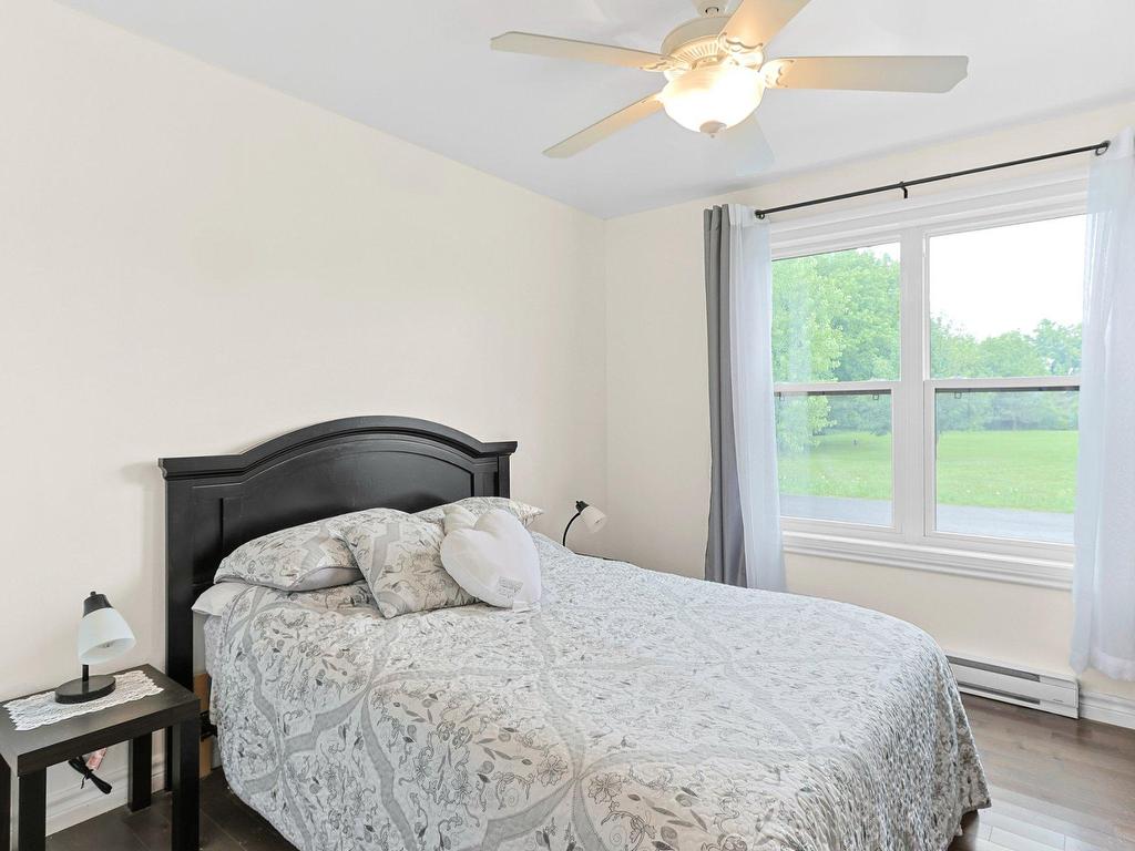 









21


Rue des Moissons

,
Sainte-Barbe,




QC
J0S1P0

