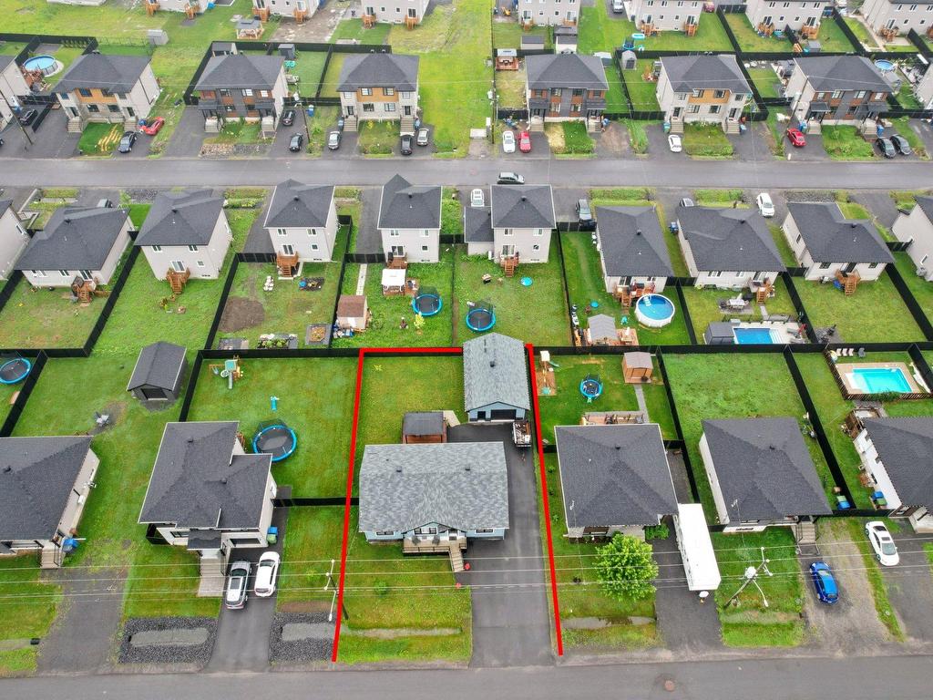 









21


Rue des Moissons

,
Sainte-Barbe,




QC
J0S1P0

