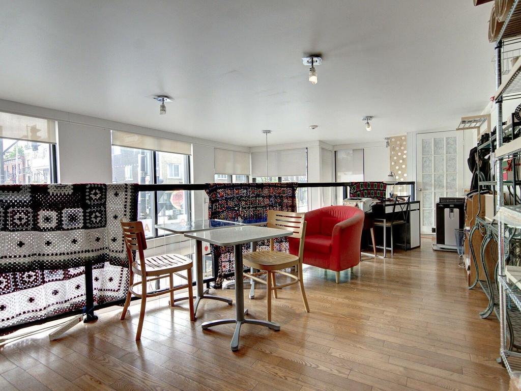 









3


Rue Non Disponible-Unavailable

,
Montréal (Ville-Marie),




QC
H2K1A1

