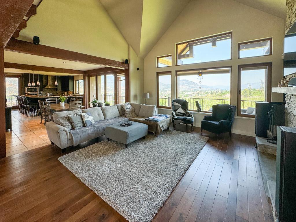 









3175


Valleyview

Road,
Penticton,







BC
V2A 8W8

