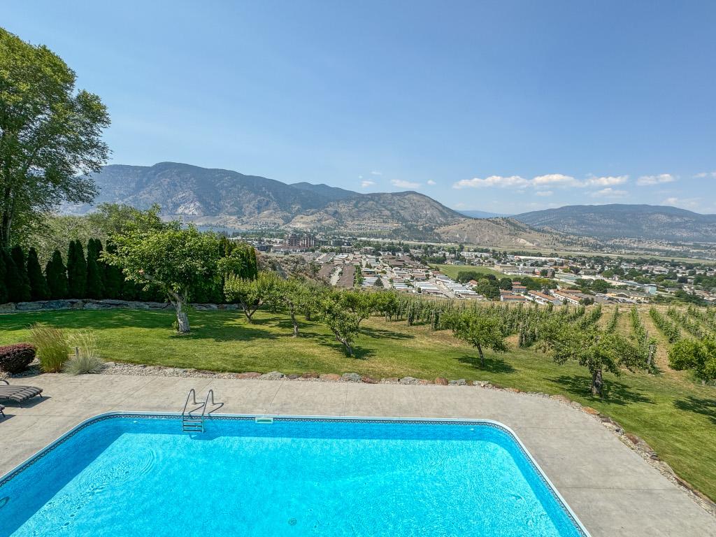 









3175


Valleyview

Road,
Penticton,







BC
V2A 8W8

