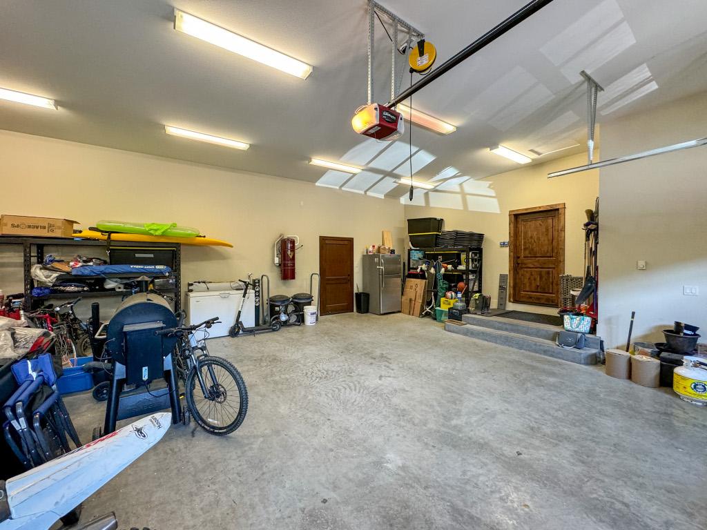 









3175


Valleyview

Road,
Penticton,







BC
V2A 8W8

