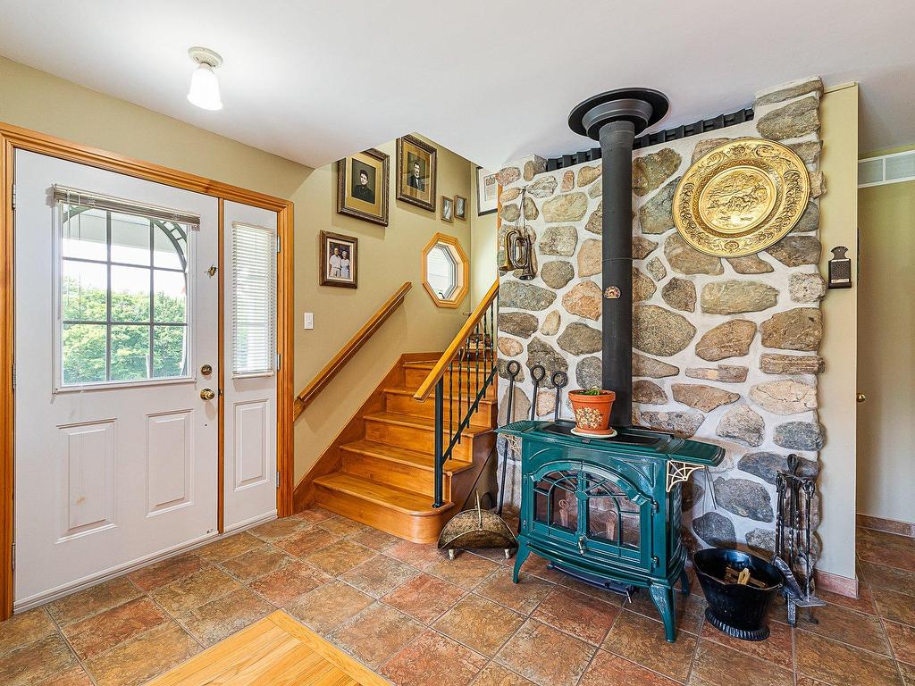 









1260


Ch. de Magoon Point

,
Stanstead - Canton,




QC
J0B1T0

