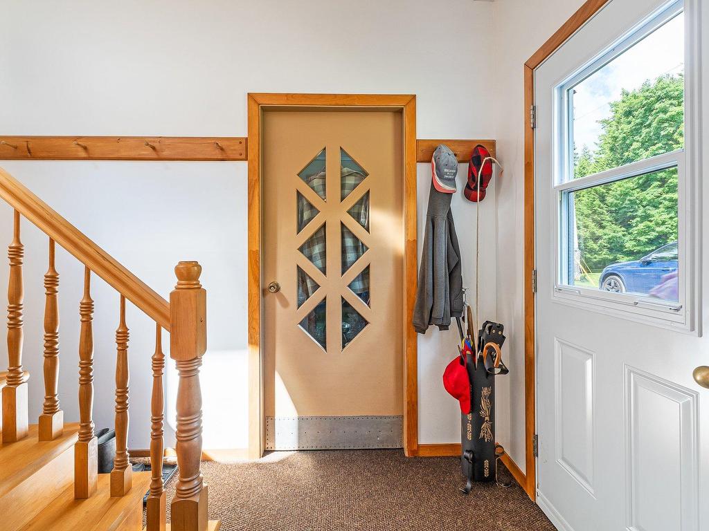 









1260


Ch. de Magoon Point

,
Stanstead - Canton,




QC
J0B1T0

