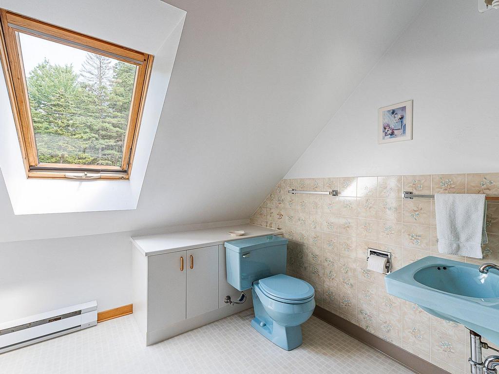 









1260


Ch. de Magoon Point

,
Stanstead - Canton,




QC
J0B1T0

