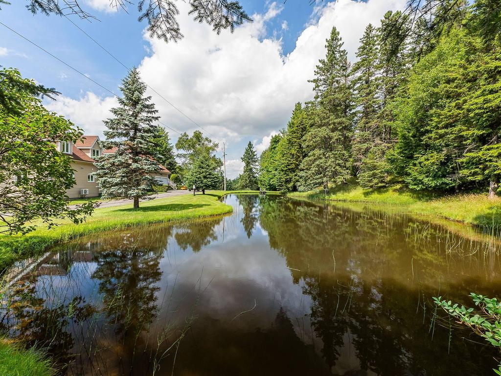 









1260


Ch. de Magoon Point

,
Stanstead - Canton,




QC
J0B1T0

