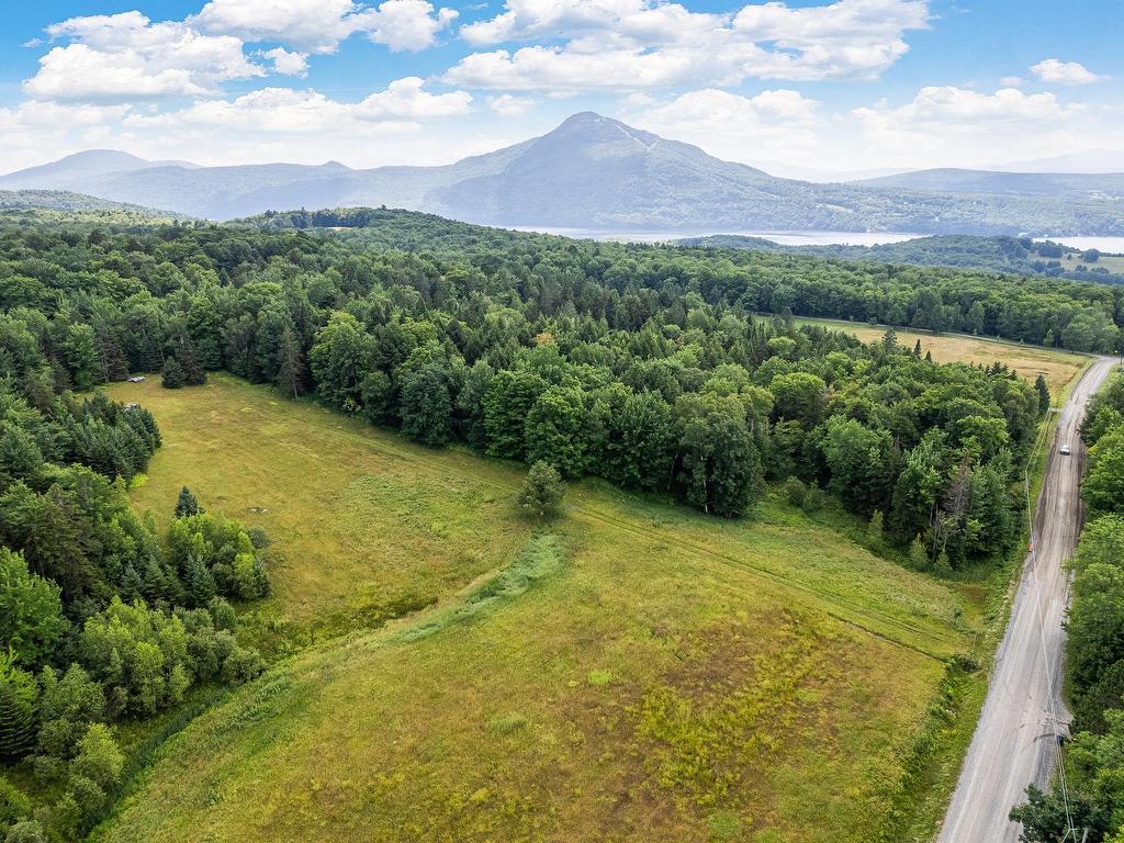 









1260


Ch. de Magoon Point

,
Stanstead - Canton,




QC
J0B1T0

