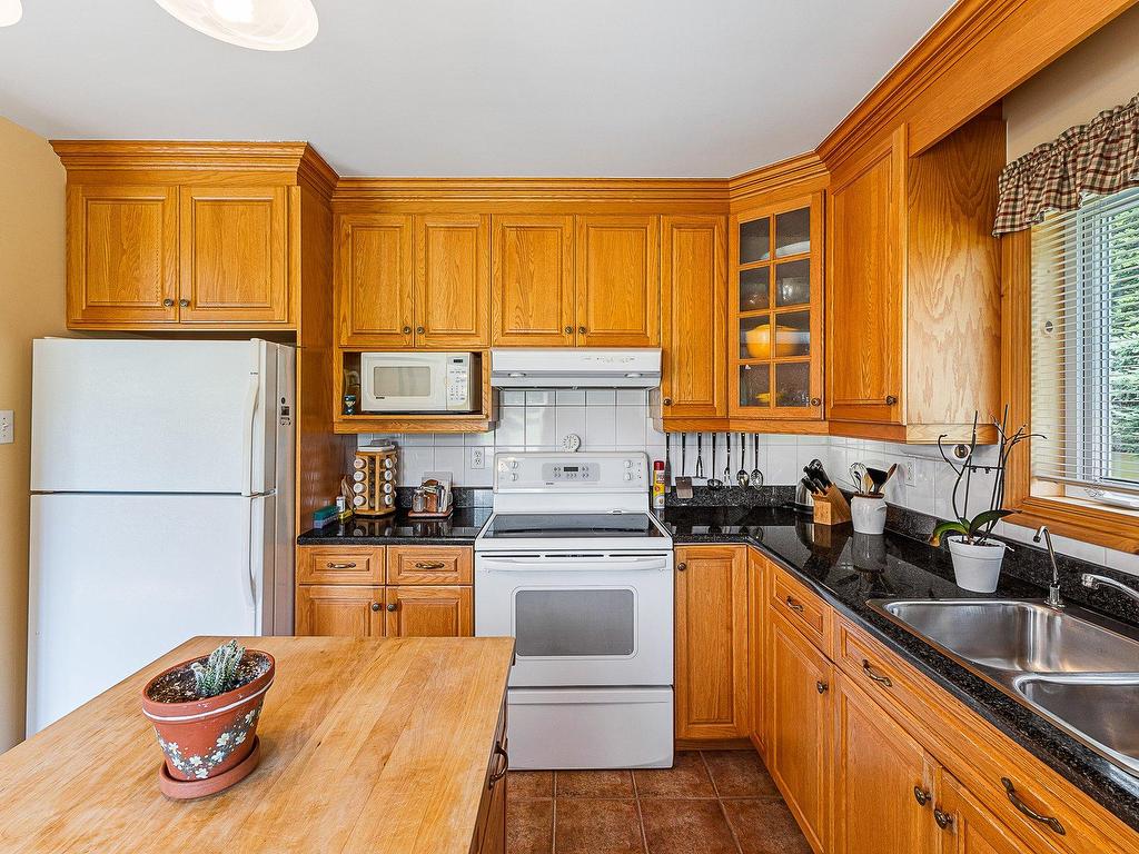 









1260


Ch. de Magoon Point

,
Stanstead - Canton,




QC
J0B1T0

