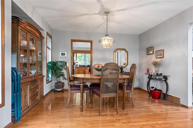 









419


MAIN

ST,
Oakbank,




MB
R5N 0J7

