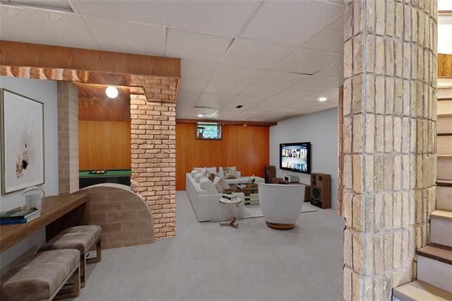 









419


MAIN

ST,
Oakbank,




MB
R5N 0J7

