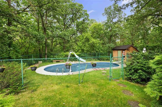 









419


MAIN

ST,
Oakbank,




MB
R5N 0J7

