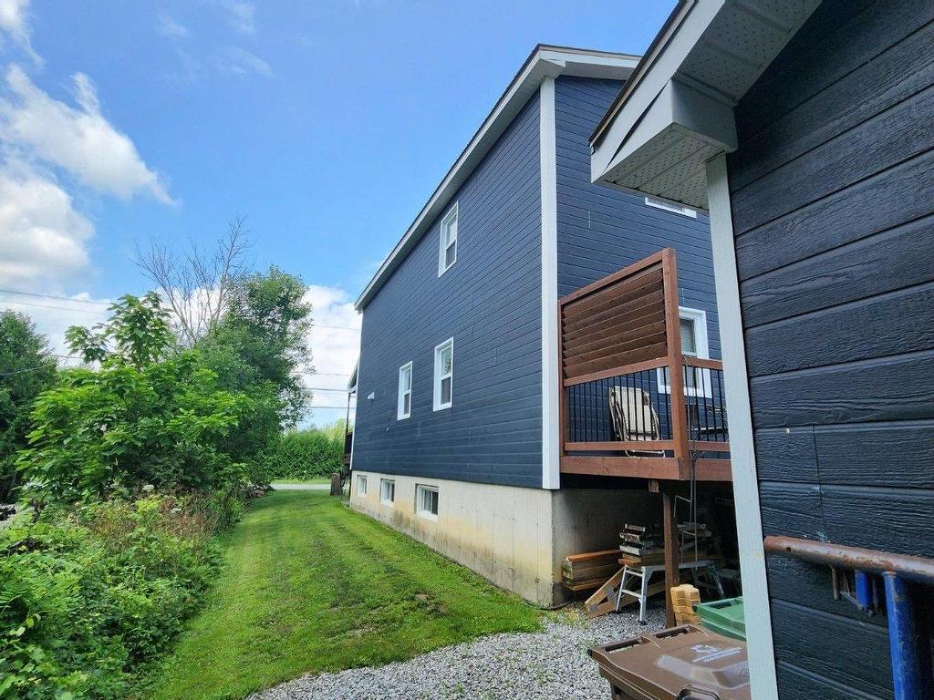 









1864


Ch. Lakeshore

,
Clarenceville,




QC
J0J1B0

