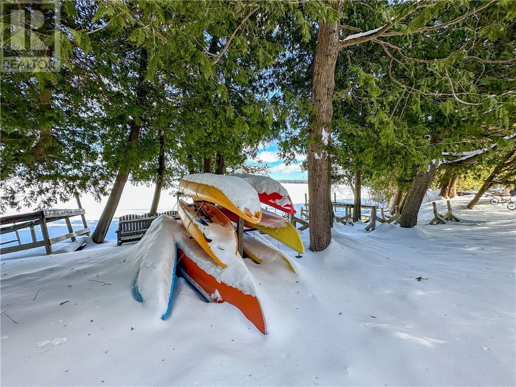 












544 Ketchankookem Trail

,
Mindemoya, Manitoulin Island,




Ontario
P0P1S0

