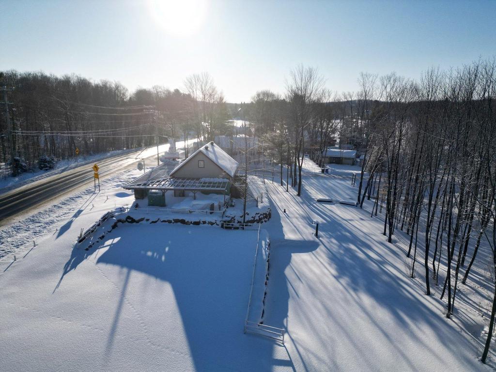 









100Z


Mtée Casino

,
Saint-Calixte,







QC
J0K1Z0

