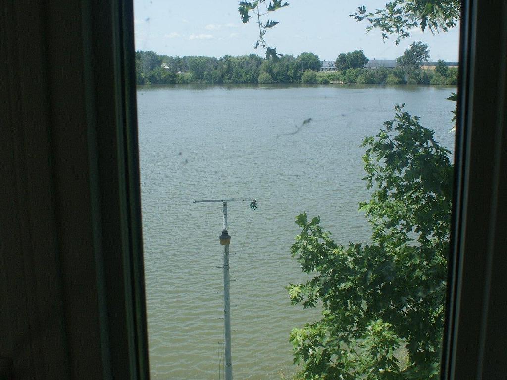 









441


Ch. des Patriotes

,
Saint-Denis-sur-Richelieu,




QC
J0H1K0

