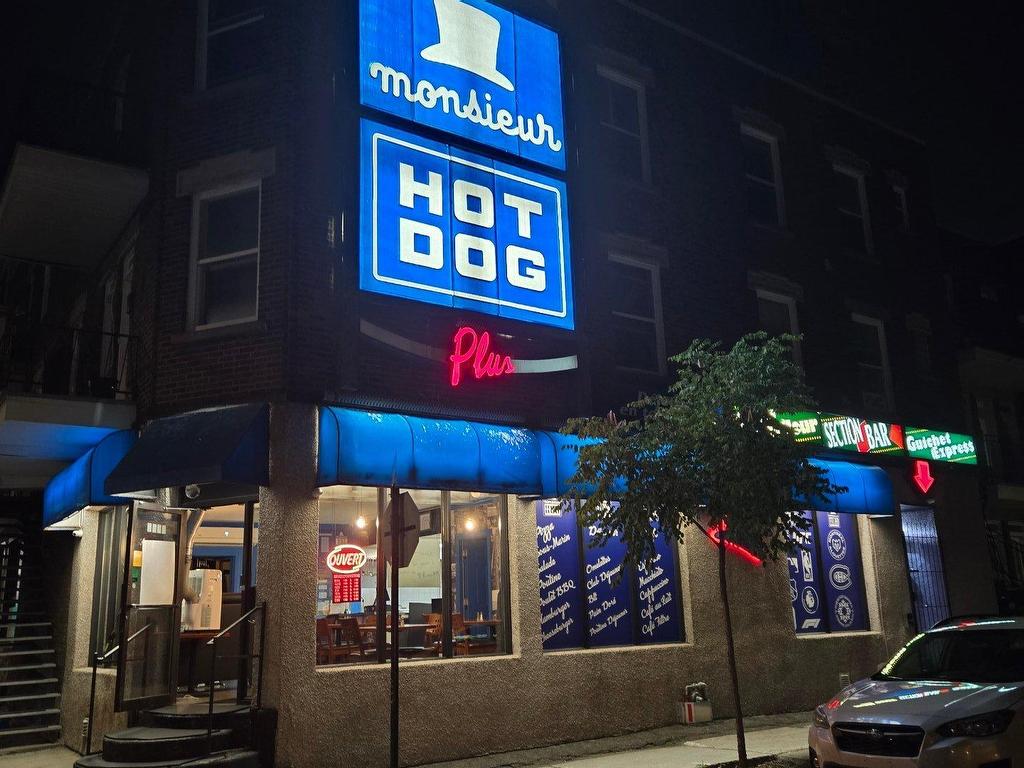 









7751


Rue St-Hubert

,
Montréal (Villeray/Saint-Michel/Parc-Extension),




QC
H2R2P1

