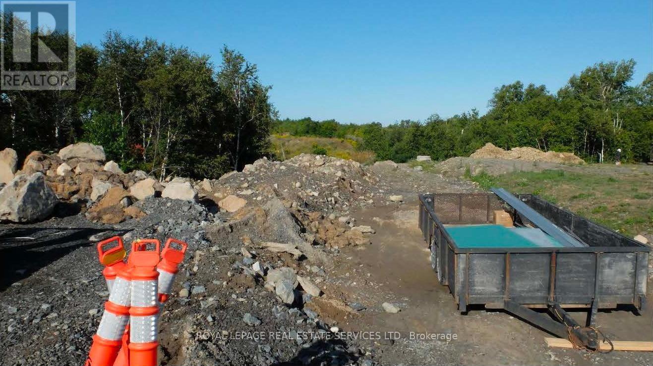 












33 HIDDEN RIDGE COURT

,
Sudbury Remote Area,







Ontario
P3E5X2


