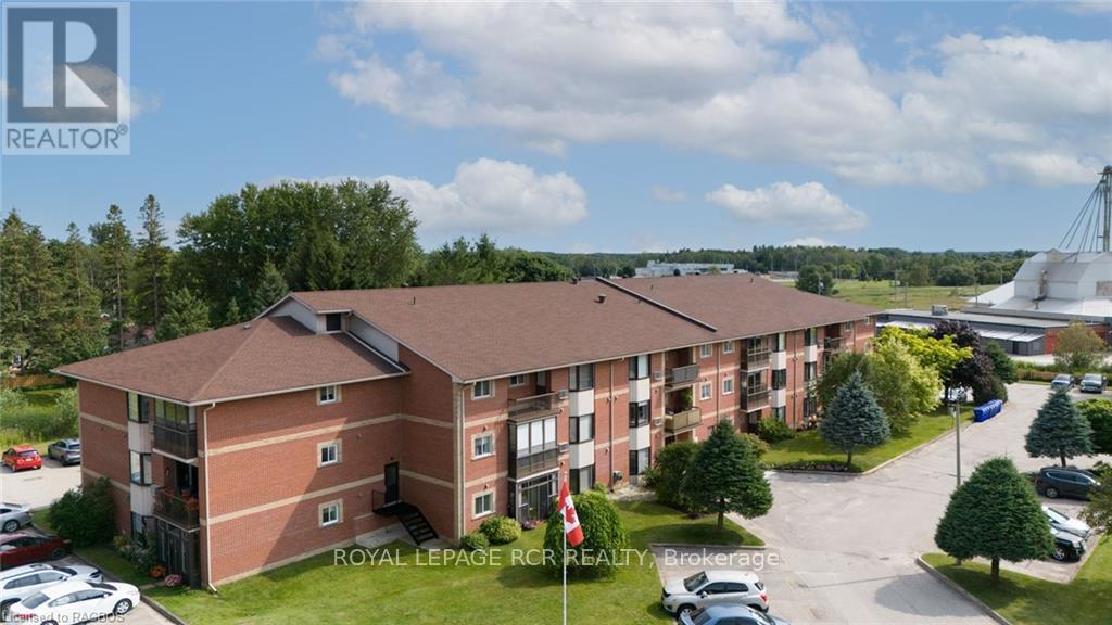 












302 - 440 DURHAM STREET W

,
Wellington North (Mount Forest),




Ontario
N0G2L2

