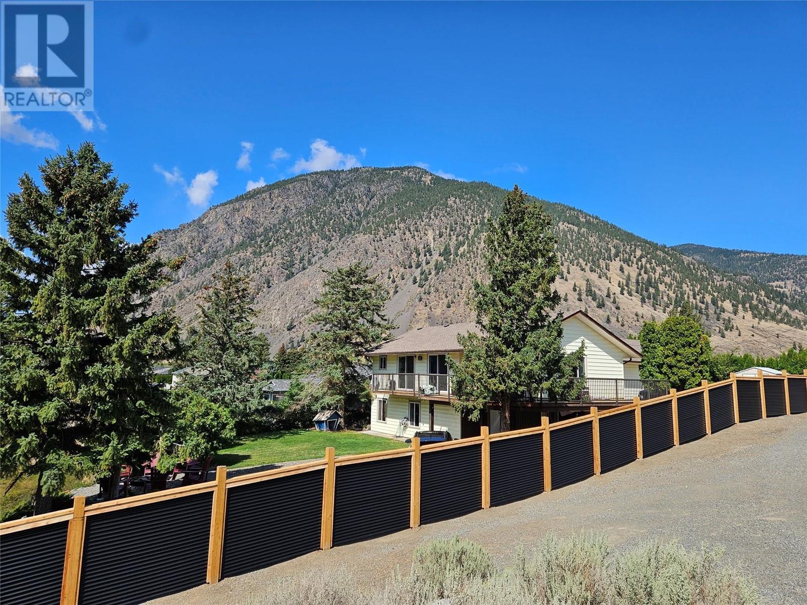 












429 3rd Avenue

,
Keremeos,




British Columbia
V0X1N2

