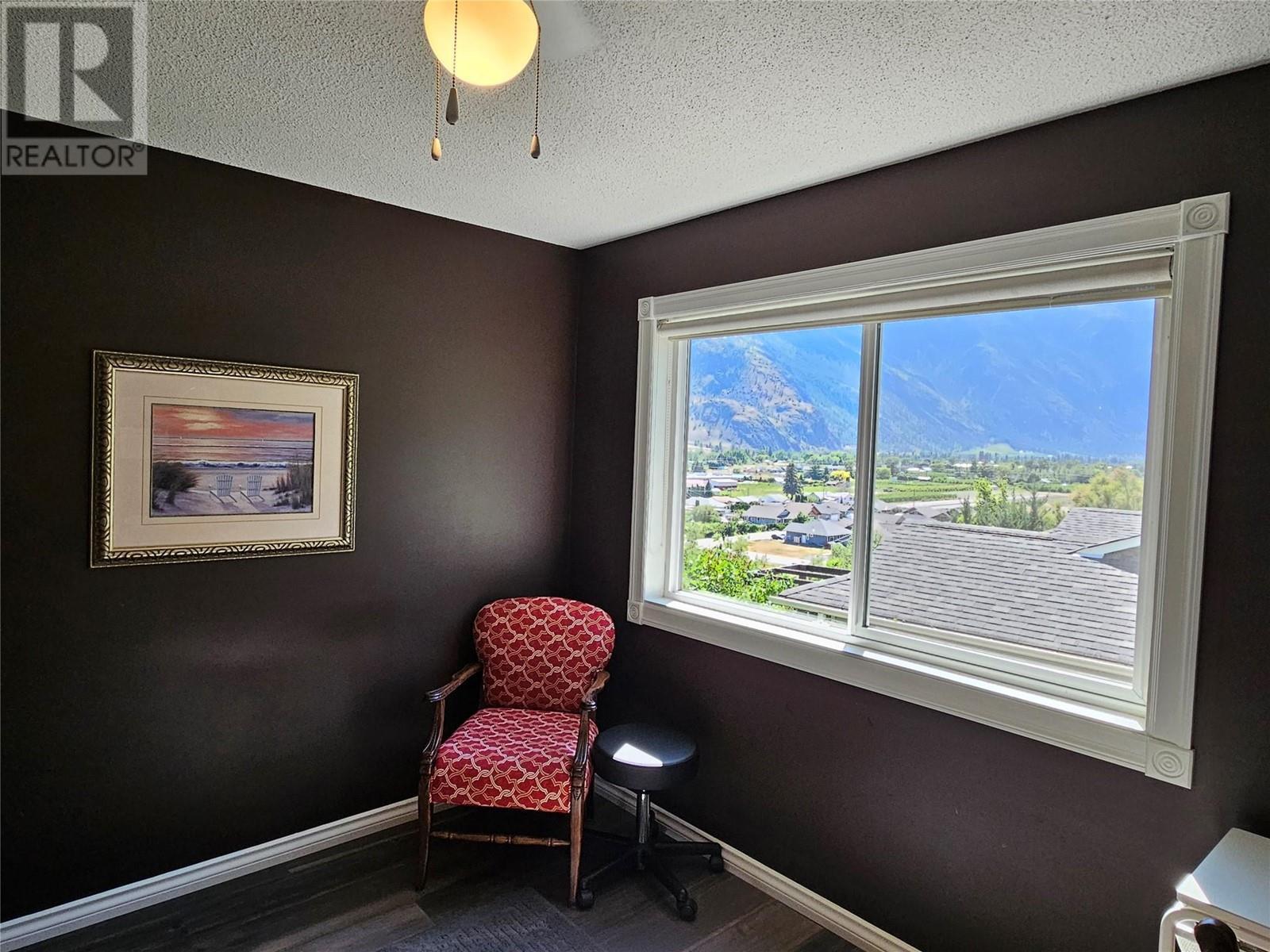 












429 3rd Avenue

,
Keremeos,




British Columbia
V0X1N2

