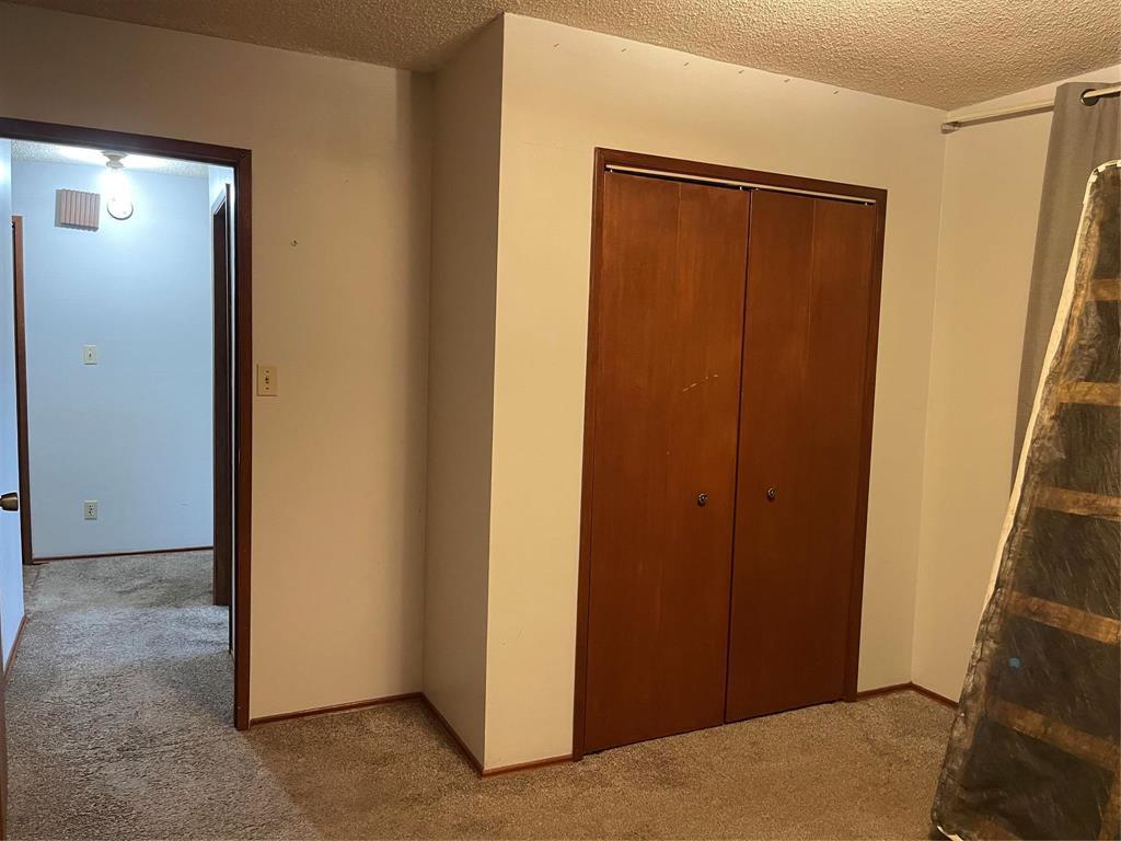 












63 1st Street E

,
Swan River,




Manitoba
R0L0C0

