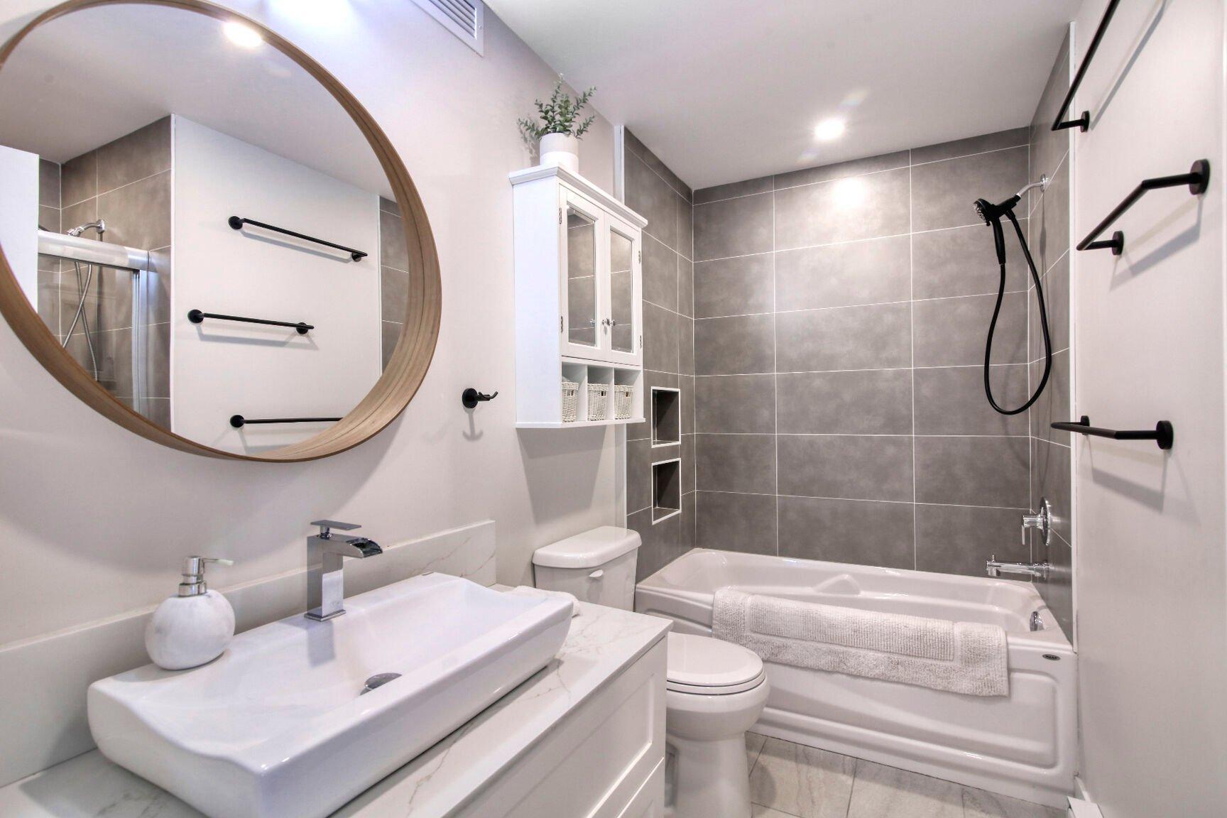 









2375

 - 2377


Rue Louis-Veuillot

,
Montréal (Mercier/Hochelaga-Maisonneuve),




QC
H1N2N8

